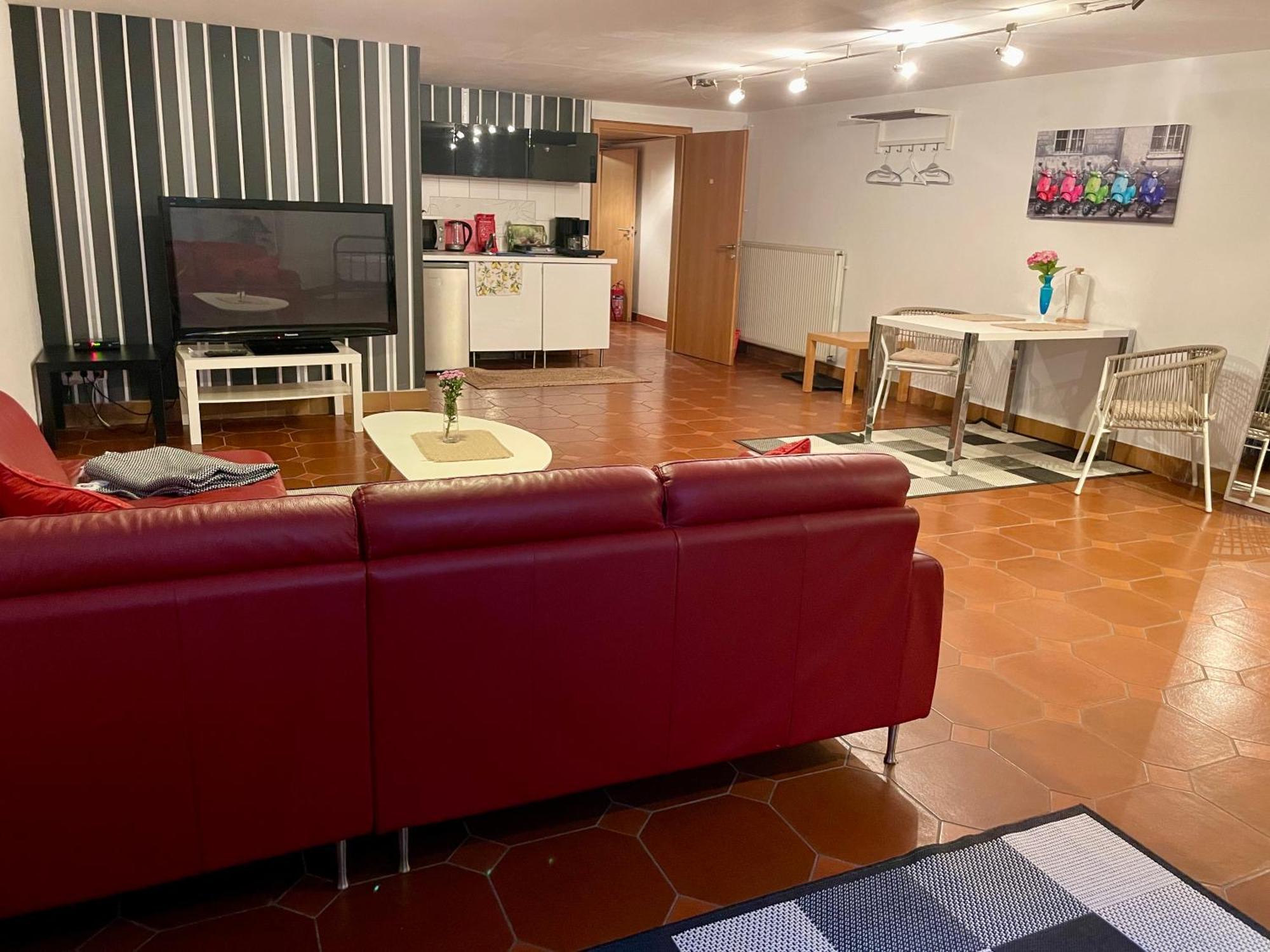 Gaestehaus Vigliarolo Gewerblich Jedes Zimmer Eigenes Bad Gemeinschaftskueche Эльмсхорн Экстерьер фото